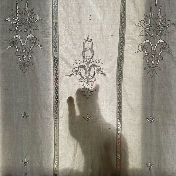 Mood - Picture 2 of 7